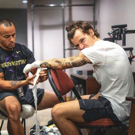 harry styles biceps|harry styles fitness.